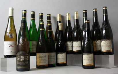 null 16 bouteilles COTEAUX DE LAYON DIVERS : 

8 bouteilles de CHÂTEAUDE PIEGUE;...