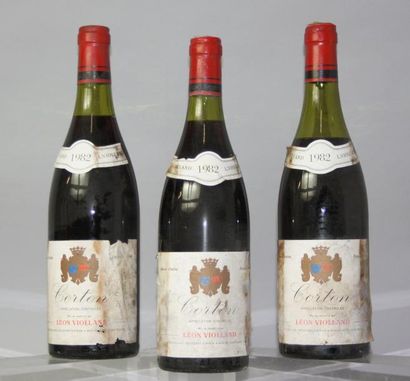 null 3 bouteilles CORTON Grand cru - L. VIOLLAND 1982

Etiquettes tachées, abimées,...