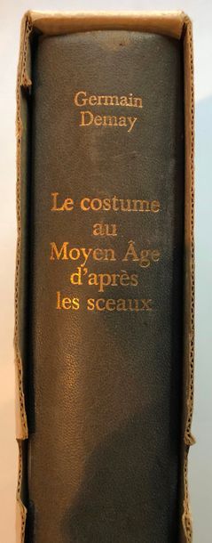null Demay (Germain), Le Costume au Moyen âge d'après les sceaux... avec une introduction,...