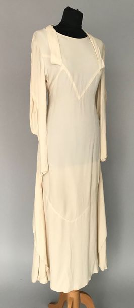 null Robe longue en crêpe ivoire - circa 1930 - taille 44 (tache sur le devant)