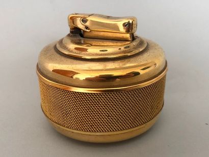 null Colibri briquet de table en métal doré 6x7cm