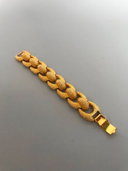 null Pauline RADER 

Bracelet en métal doré granité - Longueur : 19 cm