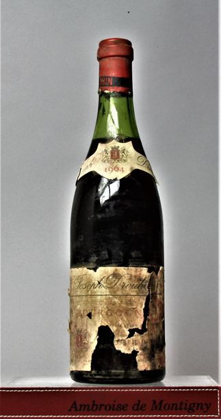 null 1 bouteille BOURGOGNE - J. DROUHIN 1964 

Etiquette abimée, déchirée, niveau...