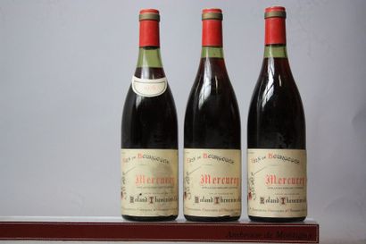 null 3 bouteilles MERCUREY - THEVENIN 1976 

Etiquettes abimées. Deux collerettes...