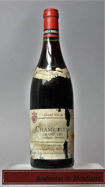 null 1 bouteille CHAMBERTIN Grand Cru - MOILLARD Neg. Millésime supposé 1981 

Etiquette...