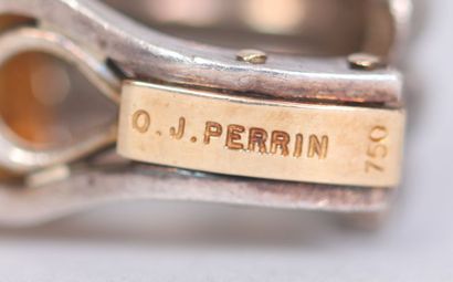 null O.J.PERRIN 

Paire de clips d'oreilles en or 750 millièmes et argent 925 millièmes,...