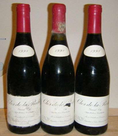 null 3 bouteilles CLOS DE LA ROCHE - DOMAINE LEROY 1998 1 étiquette déchirée et légèrement...