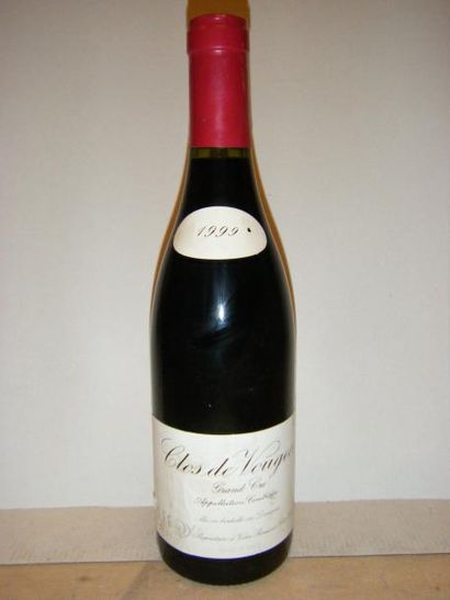 null 1 bouteille CLOS VOUGEOT - DOMAINE LEROY 1999 Etiquette très légèrement tachée...