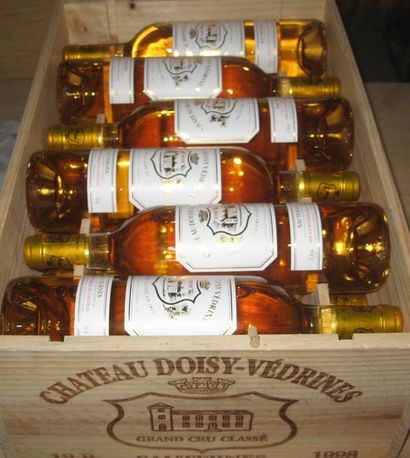 null 12 bouteilles DOISY VEDRINES 1998 Caisse bois d'origine. Original wood case...