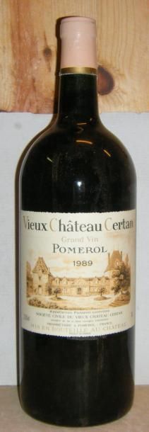 null 1 double magnum VIEUX CHÂTEAU CERTAN 1989 Caisse bois d'origine. Original wood...