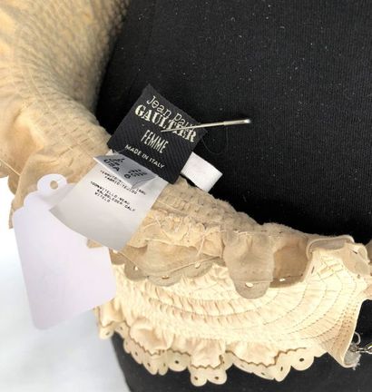 null JEAN PAUL GAULTIER
Ceinture en cuir écru smoké et dentelle - Taille 38