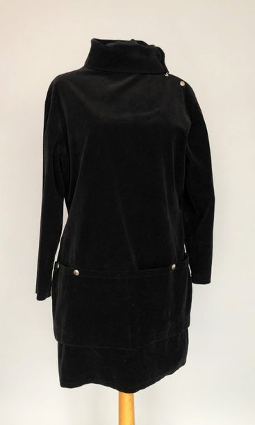 null Robe tunique en velours cotelé noir, circa 80 - Taille 38