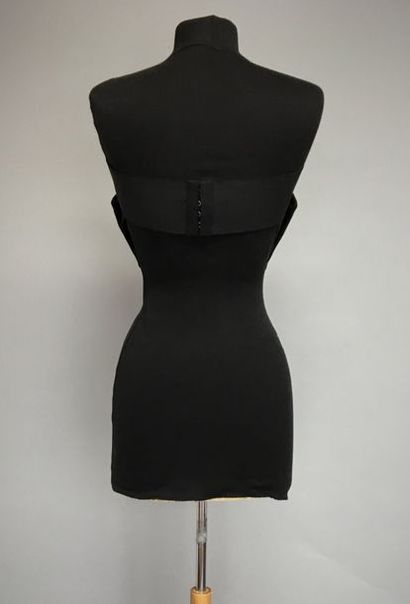 null COMME DES GARCONS

Bustier en lainage et nylon noir à bandeau élastique - Taille...