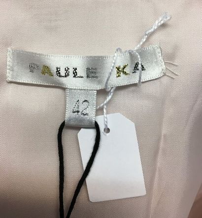 null PAULE KA 

Robe de cocktail en fibre composite rose pâle et roses blanches à...