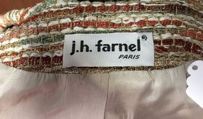 null J.H.FARNEL 

Veste courte en lainage lamé or et boutons en métal doré et strass...