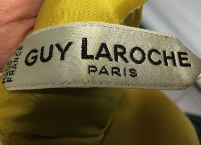 null GUY LAROCHE Haute Couture
Robe chasuble en lainage et doublure soie citron,...
