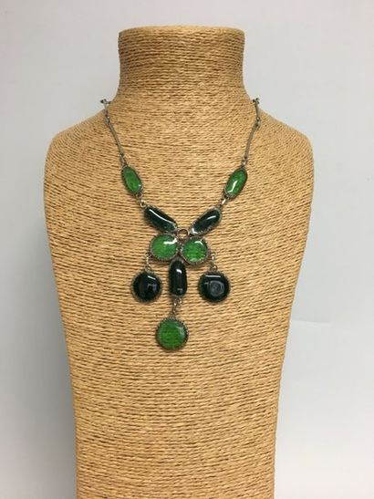 null Collier baguettes en métal patiné et motif de pétales de verre translucide vert...