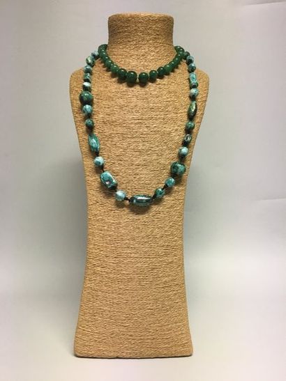 null Collier de perles de céramique turquoise ET Collier de perles de verre vert...