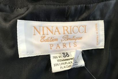 null NINA RICCI Edition Boutique Paris 

Veste courte à double boutonnage en viscose...