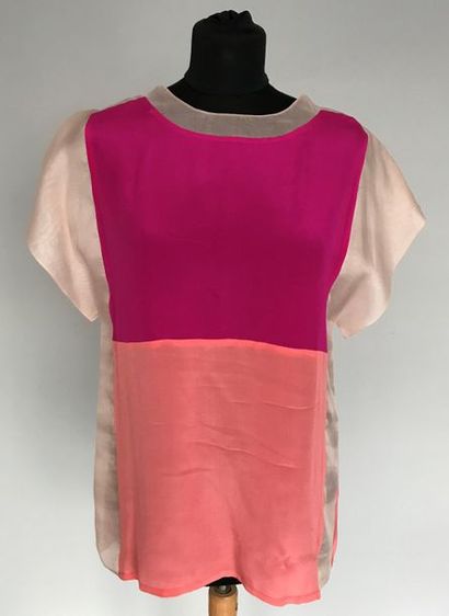 null ANTIK BATIK 

Blouse à manches courtes en organdi rose pâle et empiècements...