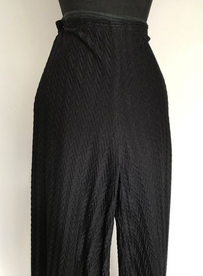 null MISSONI 

Large pantalon en maille de jersey à chevron marine - taille 40