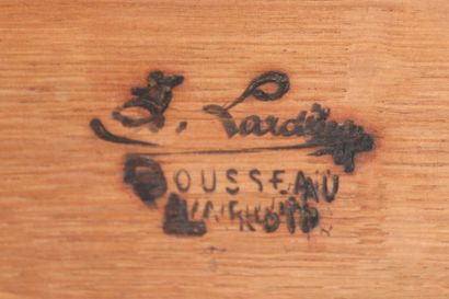 null ROUSSEAU Jean & LARDIN Pierre (1902-1981)
Bureau de pente en placage de merisier...