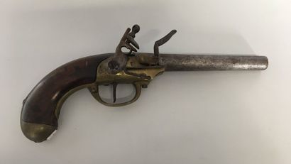 null (1) : Pistolet règlementaire de cavalerie modèle 1777. Platine marquée " St-Etienne...