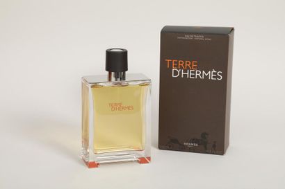null HERMES Paris 

Eau de parfum " Terre d'Hermès " 500 ml.