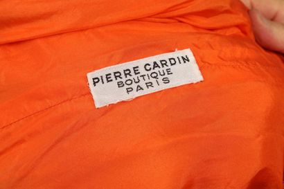 null PIERRE CARDIN Boutique Paris 

Robe en lainage orange bstier à découpe et ourlet...