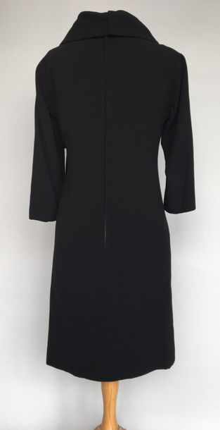 null Boutique CHRISTIAN DIOR Paris n° 139203 (bolduc de défilé) 

Robe en lainage...