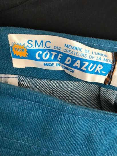 null S.M.C Côte d'azur 

Ensemble Saharienne et Pantalon en jean peau de pêche circa...