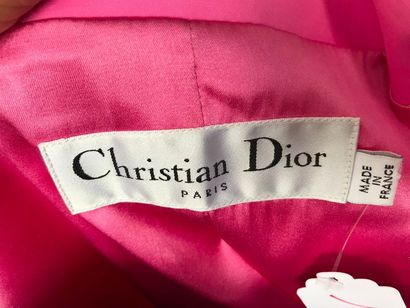 null CHRISTIAN DIOR 

Veste courte en coton rose à découpe pétale -taille 40