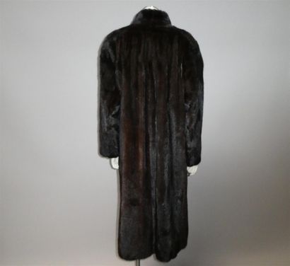 null ANTOINE Fourrures Roanne, manteau de vison d'élevage, taille 44