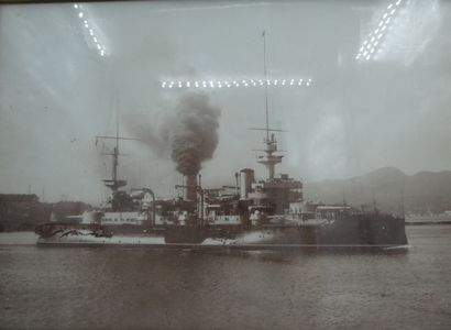 null Photographie ancienne d'un navire de guerre, 24 x 35 cm à vue