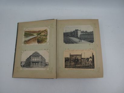 null Album de cartes postales environ 200 Loire