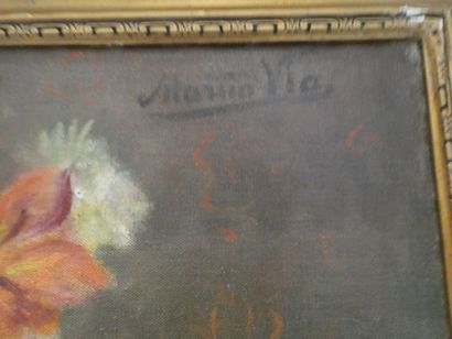 null VIA Martin, "Bouquet de fleurs dans un coquemar", huile sur toile signée en...