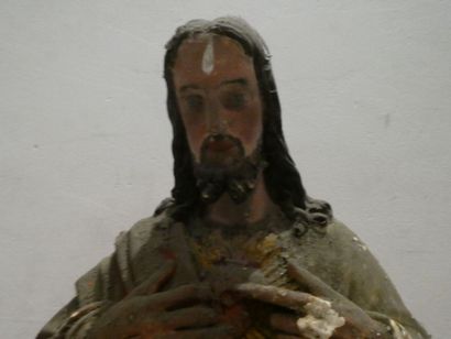 null [RELIGIOSA] Une statue de Christ Sacré Coeur en plâtre peint, hauteur 69 cm