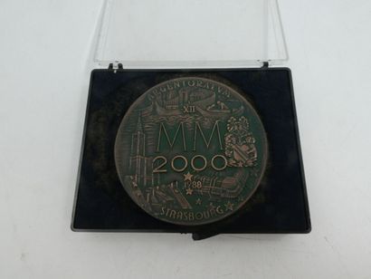null Une médaille ARGENTORIATUM XII 2000 1988 STRASBOURG, diamètre 8 cm