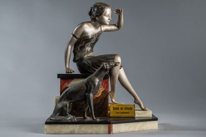 null URIANO ?, "Femme assise au lévrier", régule et placage de marbres, 40 x 37 x...