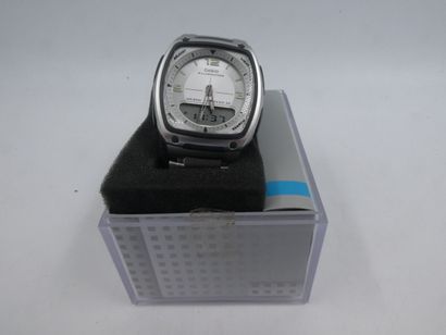 null CASIO Module No.2747 une montre bracelet acier ILLUMINATOR WR 50M TEN MEMO ...