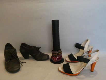 null LOT of sandals T39 and FLY LONDON (used condition), pair of suede shoes T 38...