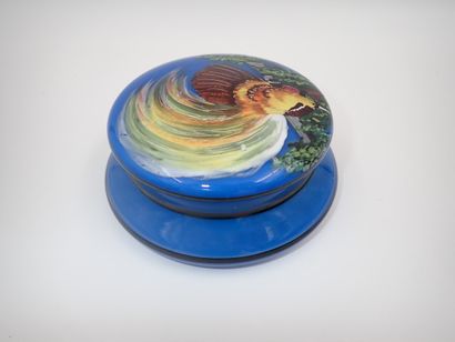 null French work, year 1930, powder box out of painted glass appearing a bird of...