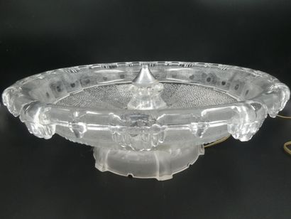 null Une fontaine de table en verre moulé, diamètre 39 cm