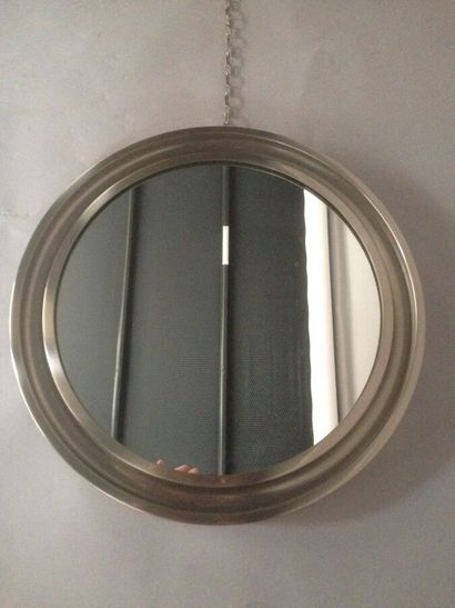 null MAZZA Sergio (né en 1931), un miroir circulaire modèle "Narciso" en acier brossé....