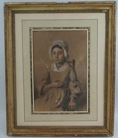 null Ecole française du 19ème, "Portrait de fillette assise" dessin au fusain réhaussé...