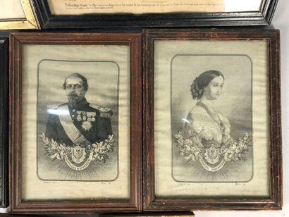 null LOT estampes encadrées (portraits de Napoléon III et Eugénie) et un médaillon...