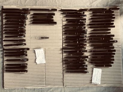 null LOT stylos plumes anciens aspect moiré graphite plumes apparentes avec ou sans...