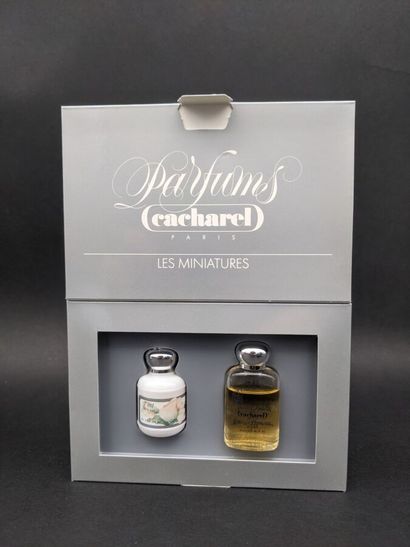 CACHAREL CACHAREL

Lot comprenant deux échantillons de parfum ainsi que trois coffrets.
Anaïs...