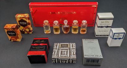 BALANCIAGA BALANCIAGA

Lot comprenant sept échantillons de parfum ainsi qu'un coffret.
Cialenga...
