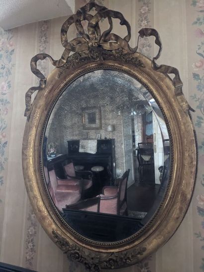 SUR DESIGNATION: Un miroir ovale au mercure...